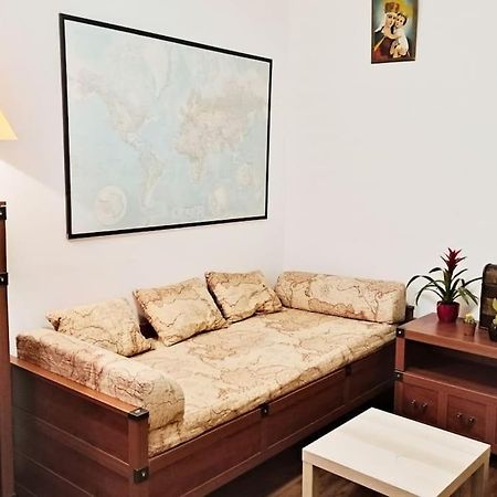 Apartment Captain Nemo Прага Экстерьер фото